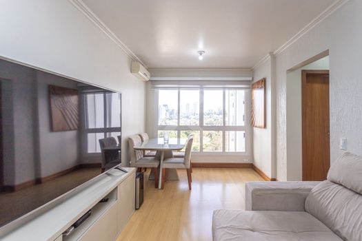 Foto 3 do(a) Apartamento de 2 quartos à venda em Boa Vista, Porto Alegre