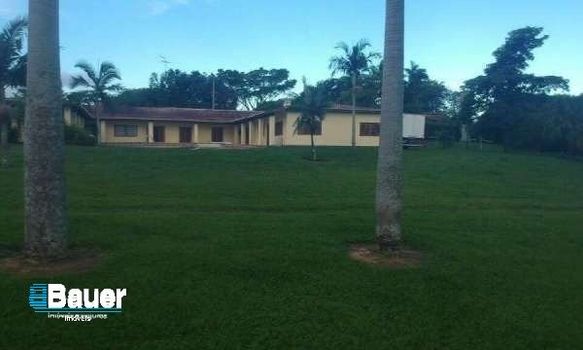 Foto 17 do(a) Fazenda / Sítio / Chácara de 8 quartos à venda em Sousas, Campinas
