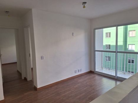 Foto 3 do(a) Apartamento de 2 quartos à venda em Nogueira, Petrópolis