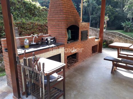 Foto 7 do(a) Fazenda / Sítio / Chácara de 6 quartos à venda em null, São Lourenço da Serra