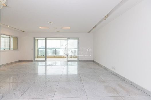 Foto 4 do(a) Apartamento de 3 quartos à venda em Jardim Paulista, São Paulo