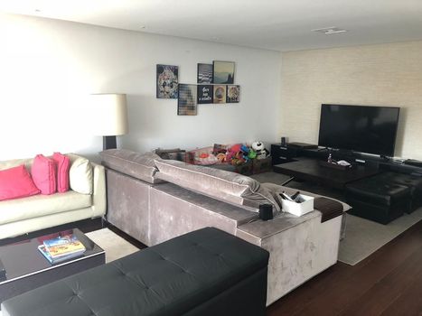 Foto 1 do(a) Cobertura de 3 quartos à venda em Aclimação, São Paulo