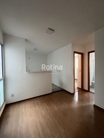 Foto 3 do(a) Apartamento de 2 quartos à venda em Jardim Patrícia, Uberlândia