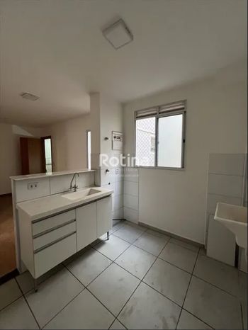 Foto 5 do(a) Apartamento de 2 quartos à venda em Jardim Patrícia, Uberlândia