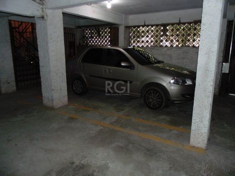 Foto 5 do(a) Apartamento de 2 quartos à venda em Teresópolis, Porto Alegre
