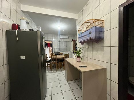 Foto 4 do(a) Casa de 4 quartos à venda em Tapera da Base, Florianópolis