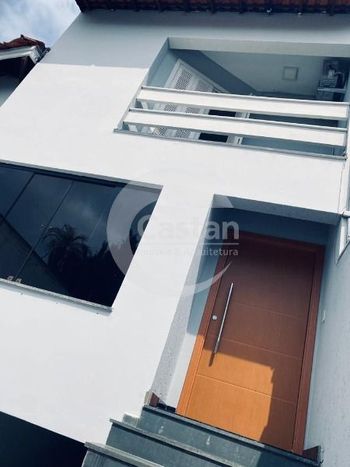 Foto 1 do(a) Casa de 5 quartos à venda em Sítio da Figueira, São Paulo