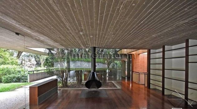 Foto 6 do(a) Casa de 3 quartos à venda em Cidade Jardim, São Paulo
