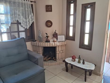 Foto 5 do(a) Casa de 2 quartos à venda em Parque dos Eucalíptos, Gravataí
