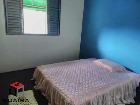Foto 9 do(a) Casa de 6 quartos à venda em Vila Metalúrgica, Santo André