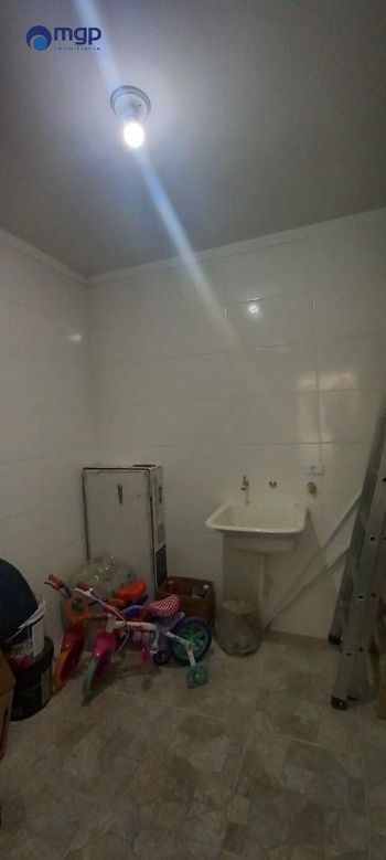 Foto 9 do(a) Casa de 3 quartos à venda em Vila Medeiros, São Paulo