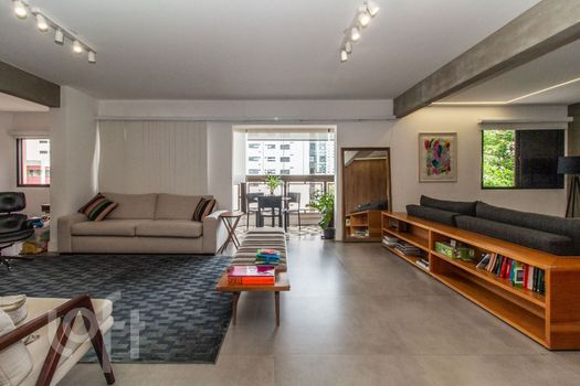 Foto 7 do(a) Apartamento de 3 quartos à venda em Indianópolis, São Paulo