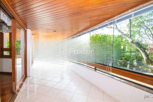 Foto 10 do(a) Apartamento de 4 quartos à venda em Cristal, Porto Alegre