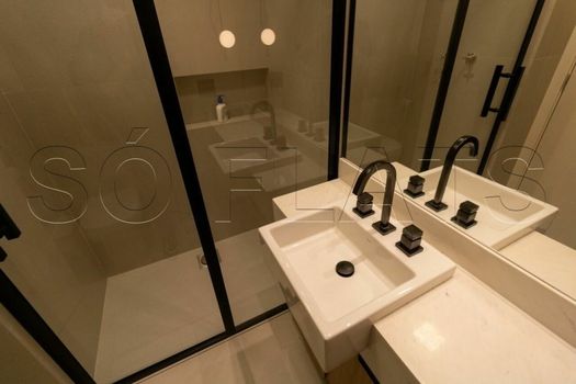 Foto 19 do(a) Flat de 1 quartos à venda em Vila Nova Conceição, São Paulo