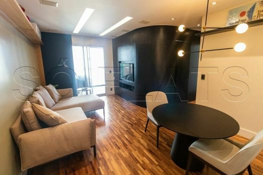 Foto 2 do(a) Flat de 1 quartos à venda em Vila Nova Conceição, São Paulo