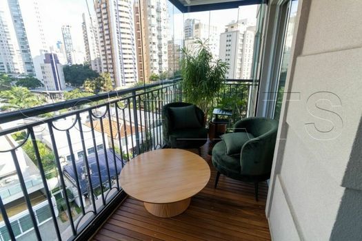 Foto 13 do(a) Flat de 1 quartos à venda em Vila Nova Conceição, São Paulo