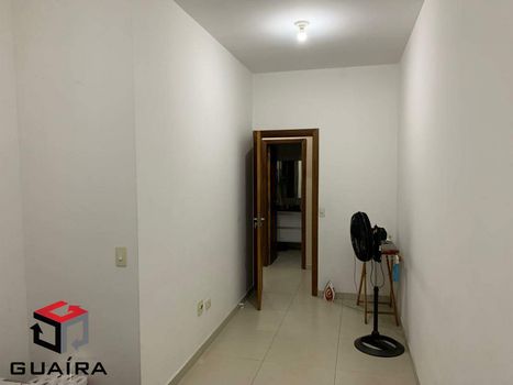 Foto 27 do(a) Casa de 3 quartos à venda em Jardim Ocara, Santo André