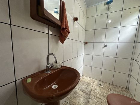 Foto 6 do(a) Fazenda / Sítio / Chácara de 2 quartos à venda em Área Rural de São José dos Pinhais, São José dos Pinhais