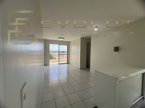 Foto 5 do(a) Apartamento de 3 quartos à venda em Messejana, Fortaleza