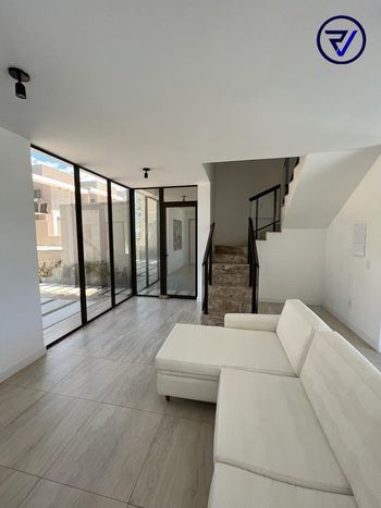 Foto 8 do(a) Casa em Condomínio de 3 quartos à venda em Lagoa Redonda, Fortaleza