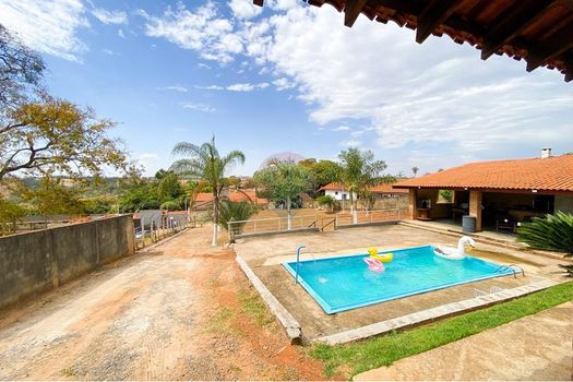 Foto 44 do(a) Fazenda / Sítio / Chácara de 4 quartos à venda em Jardim Pissinatti, Mogi Mirim