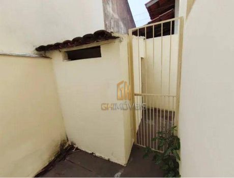 Foto 3 do(a) Casa de 3 quartos à venda em Parque Anhanguera, Goiânia