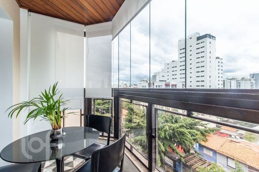 Foto 14 do(a) Apartamento de 3 quartos à venda em Indianópolis, São Paulo