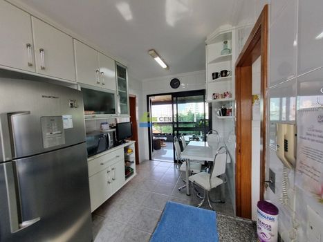 Foto 7 do(a) Apartamento de 3 quartos à venda em Mirandópolis, São Paulo