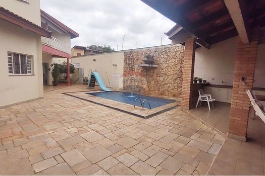 Foto 40 do(a) Casa de 4 quartos à venda em Vila Trujillo, Sorocaba