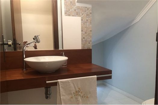 Foto 25 do(a) Casa em Condomínio de 3 quartos à venda em Vila Canero, São Paulo