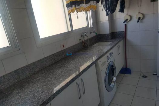 Foto 10 do(a) Apartamento de 3 quartos à venda em Vila Gumercindo, São Paulo