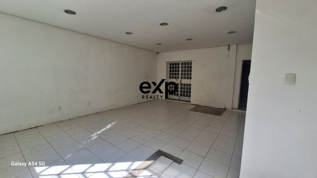 Foto 29 do(a) Casa de 4 quartos à venda em Jardim São Pedro, Porto Alegre