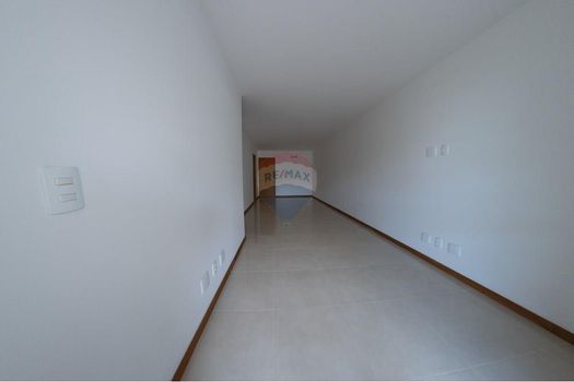 Foto 17 do(a) Apartamento de 3 quartos à venda em Jardim Guanabara, Rio de Janeiro