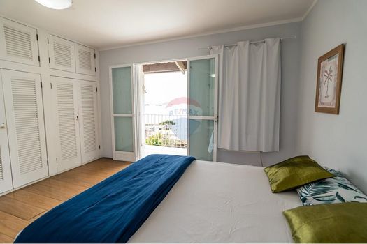 Foto 32 do(a) Casa de 4 quartos à venda em Praia da Bandeira, Rio de Janeiro