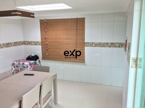 Foto 16 do(a) Casa de 4 quartos à venda em Jardim Melo, São Paulo