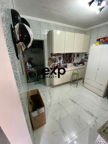 Foto 9 do(a) Casa de 4 quartos à venda em Jardim Melo, São Paulo