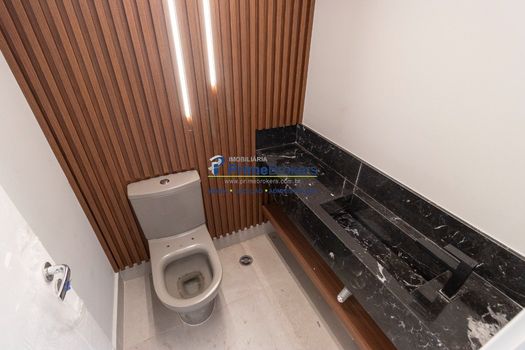 Foto 16 do(a) Apartamento de 3 quartos à venda em Vila Firmiano Pinto, São Paulo