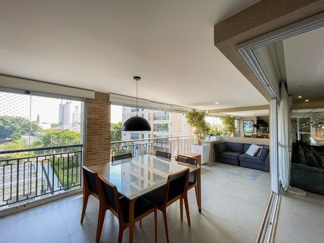 Foto 6 do(a) Apartamento de 3 quartos à venda em Jardim Taquaral, São Paulo