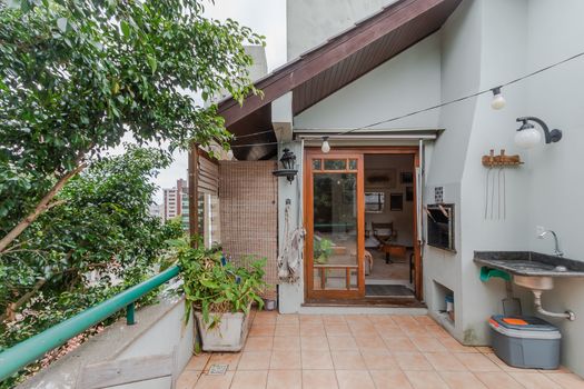 Foto 9 do(a) Cobertura de 1 quartos à venda em Petrópolis, Porto Alegre