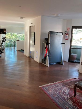 Foto 4 do(a) Apartamento de 3 quartos à venda em Pacaembu, São Paulo