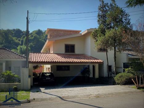 Foto 1 do(a) Casa de 4 quartos à venda em São Paulo II, Cotia