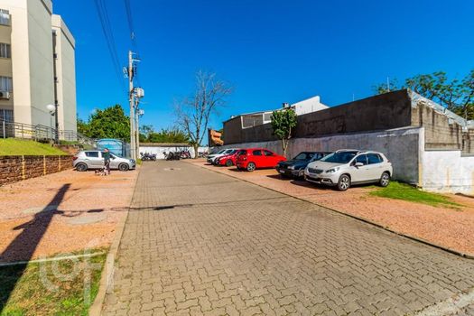 Foto 13 do(a) Apartamento de 2 quartos à venda em Glória, Porto Alegre