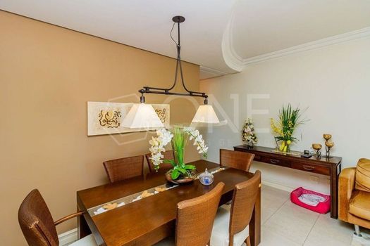 Foto 8 do(a) Apartamento de 3 quartos à venda em Jardim Botânico, Porto Alegre