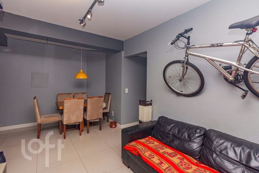 Foto 5 do(a) Apartamento de 2 quartos à venda em Jardim Floresta, Porto Alegre