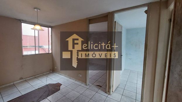 Foto 2 do(a) Apartamento de 3 quartos à venda em Conjunto Habitacional Presidente Castelo Branco, Carapicuíba