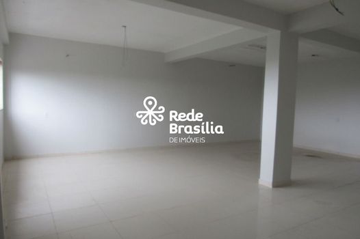 Foto 1 do(a) Loja false para alugar em Santa Maria, Brasília