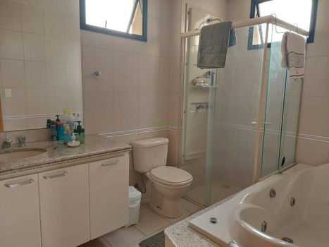 Foto 23 do(a) Apartamento de 3 quartos à venda em Gleba Fazenda Palhano, Londrina