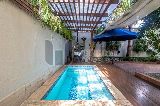 Foto 2 do(a) Casa em Condomínio de 4 quartos à venda em Jardim Leonor, São Paulo