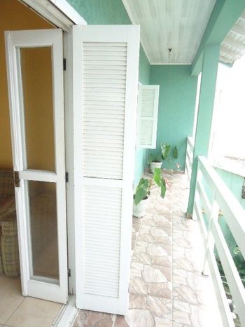 Foto 4 do(a) Casa de 4 quartos à venda em Jardim do Bosque, Cachoeirinha