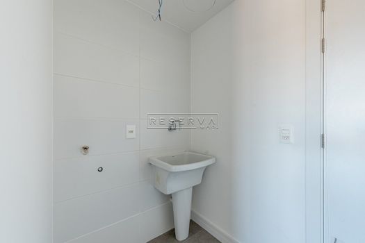 Foto 10 do(a) Apartamento de 1 quartos à venda em Azenha, Porto Alegre